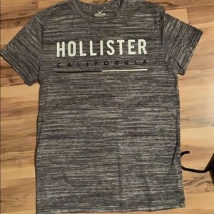 Hollister Tee